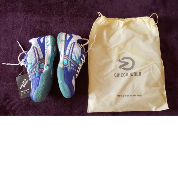 Omega Walk Women's Walking Shoes - Brand New! Never worn! - Picture 2 of 3